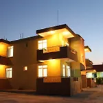 Esmeralda Apart Butik Kızılot