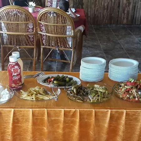 Esmeralda Apart Butik Apartmanhotel Kızılot