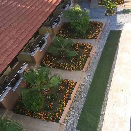 Esmeralda Apart Butik Apartmanhotel Kızılot